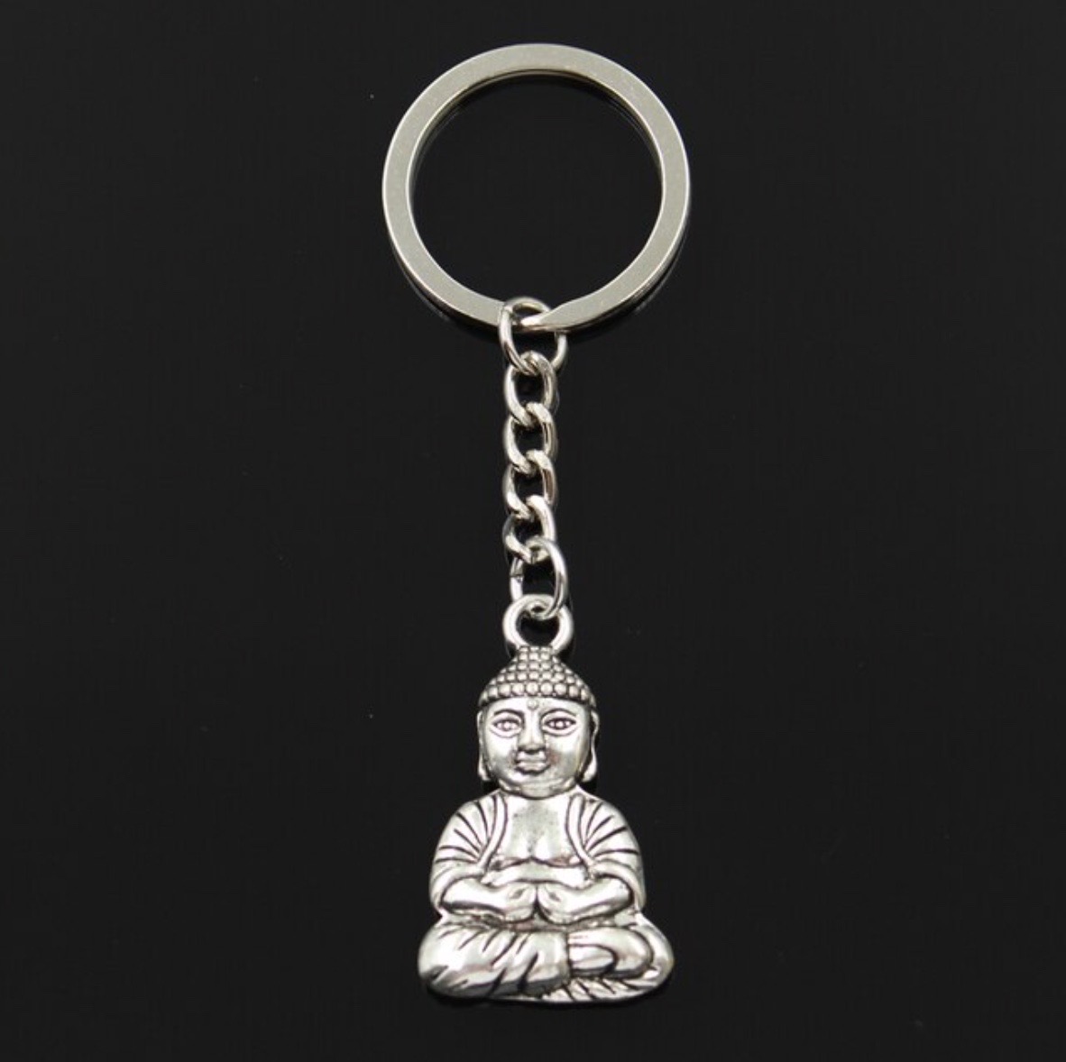 Přívěšek na klíče Buddha barva stříbrná